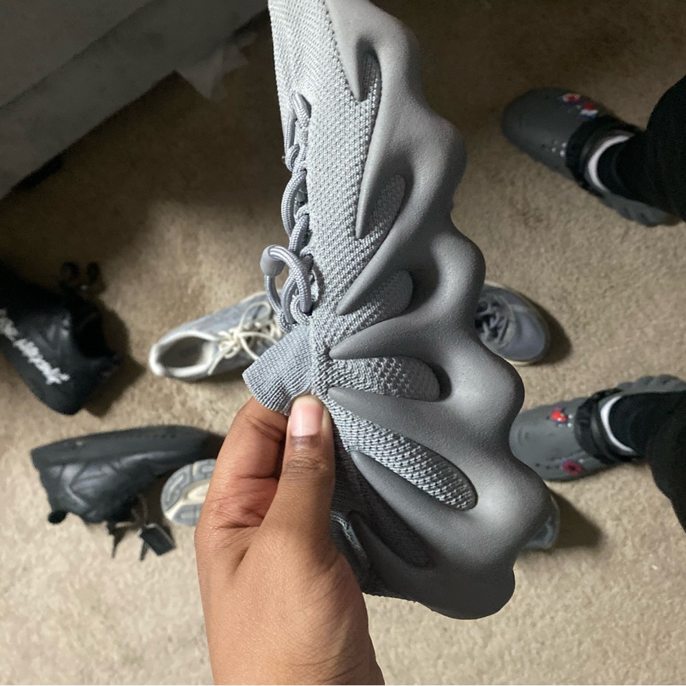 Stylish Gray Yeezy 450